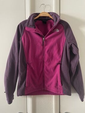 The North Face women’s jacket